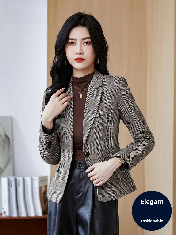 Elegant Short Suit Jacket for Women Autumn Winter British Style Top High Quality Small Size Western Clothes Commute Style Pol...
Elegant Short Suit Jacket for Women Autumn Winter British Style Top High Quality Small Size Western Clothes Commute Style Pol...