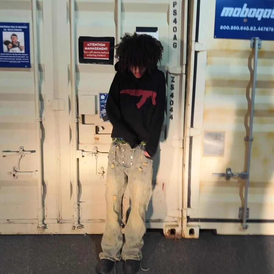 k Толстовка с капюшоном и принтом в стиле ретро, длинная атласная толстовка из полиэстера, повседневная удобная весенняя мужская одежда с капюшоном
k Толстовка с капюшоном и принтом в стиле ретро, длинная атласная толстовка из полиэстера, повседневная удобная весенняя мужская одежда с капюшоном