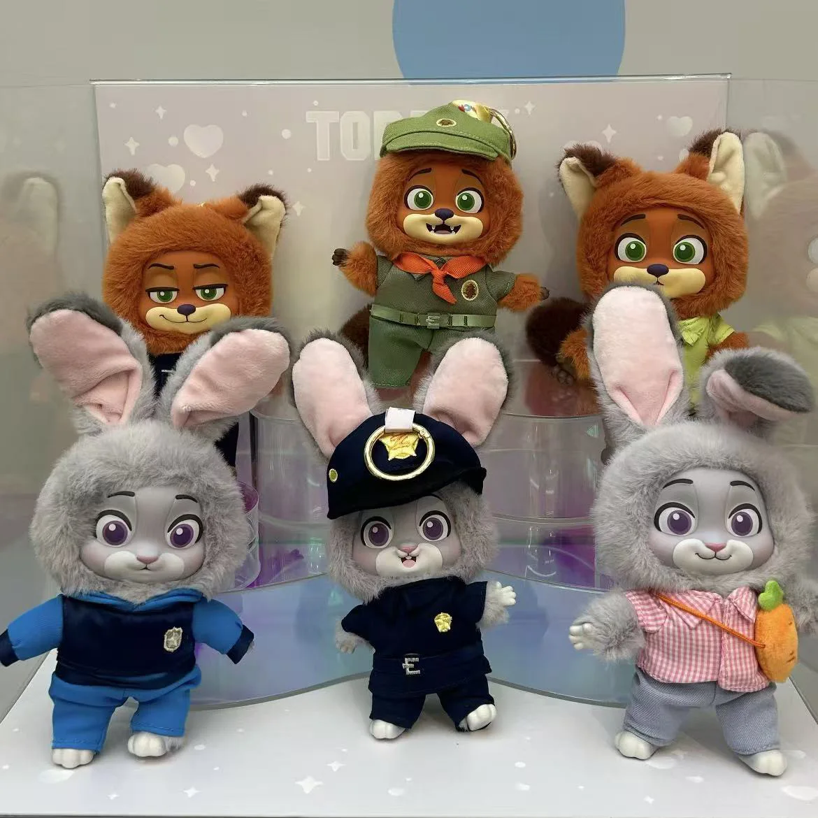 Популярный оригинальный Zootopia, классическая серия, виниловая слепая коробка, модные игрушки, коллекционные загадочные коробки, милые виниловые плюшевые брелки, подарки
Популярный оригинальный Zootopia, классическая серия, виниловая слепая коробка, модные игрушки, коллекционные загадочные коробки, милые виниловые плюшевые брелки, подарки