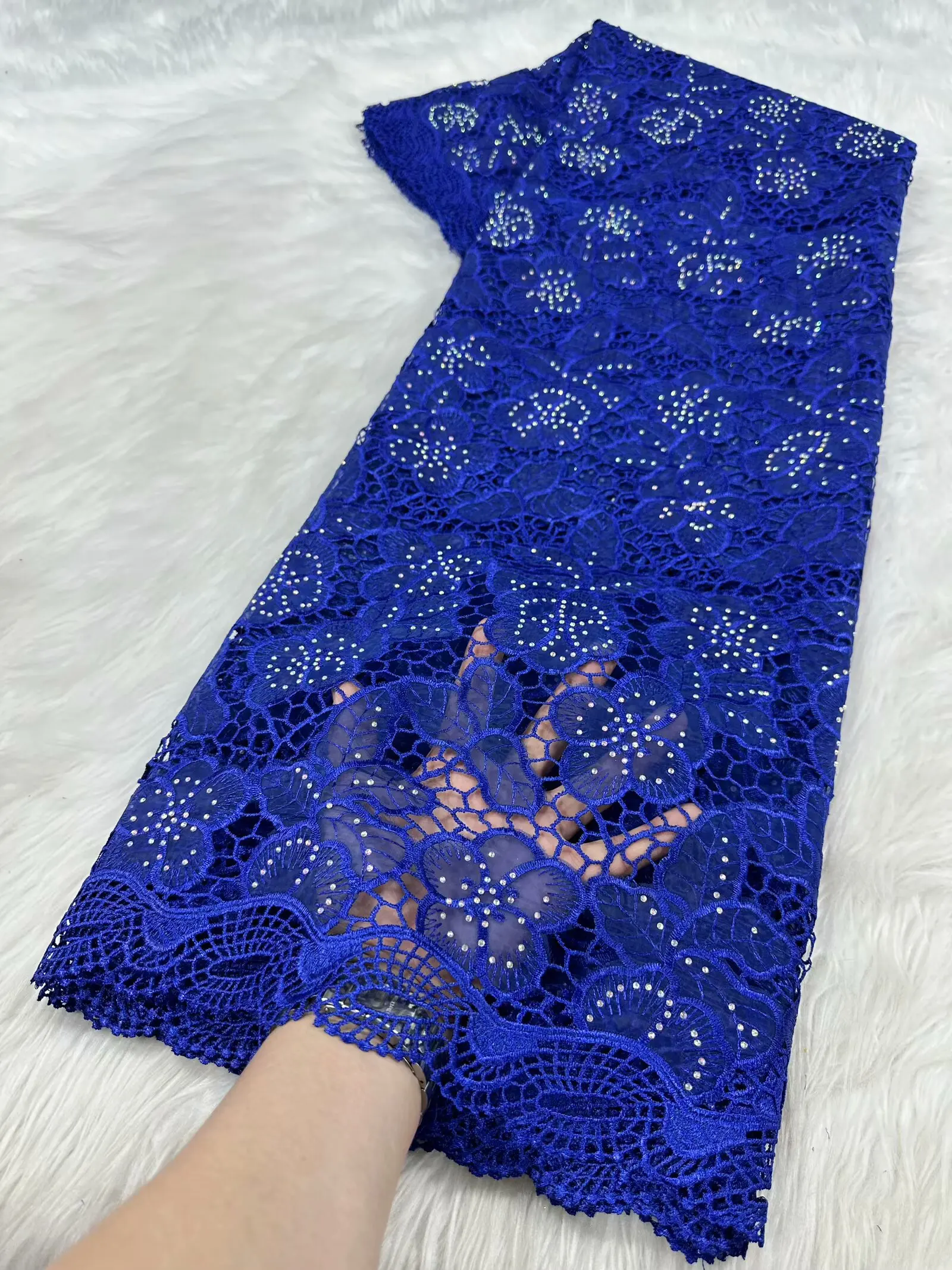 2025 African Nigeria High-Quality Embroidery Tulle Lace Fabric Guipure Dress Stone 5Yards for Wedding Party
2025 African Nigeria High-Quality Embroidery Tulle Lace Fabric Guipure Dress Stone 5Yards for Wedding Party