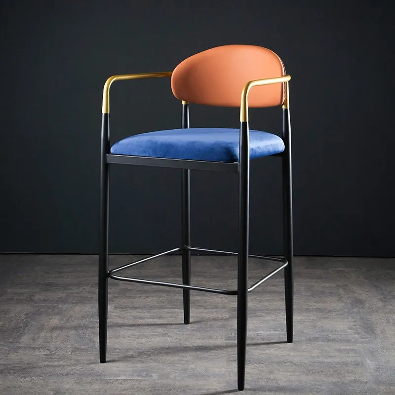 Vintage Luxury Bar Chairs Modern Nordic Premium Comfotable Bar Stool Stylish Minimalist Chaises Salle Manger Hotel Furniture
Vintage Luxury Bar Chairs Modern Nordic Premium Comfotable Bar Stool Stylish Minimalist Chaises Salle Manger Hotel Furniture