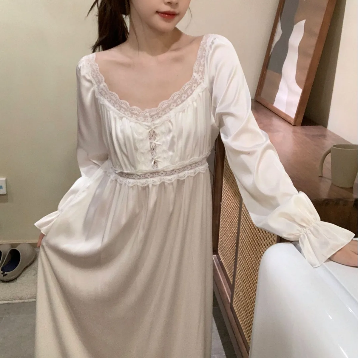 V-Neck Long Nightdress Sleepwear Nightwear Home Clothes Women Sleepshirt Nightgown Morning Gown Loungewear
V-Neck Long Nightdress Sleepwear Nightwear Home Clothes Women Sleepshirt Nightgown Morning Gown Loungewear