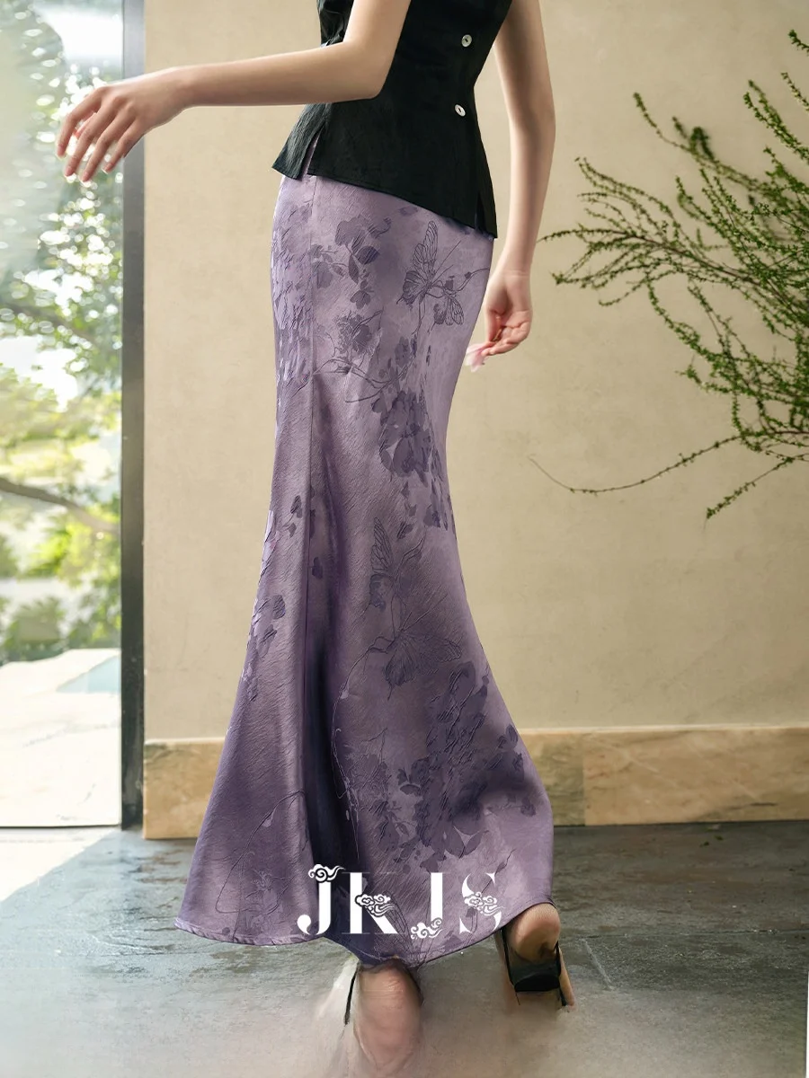 Новая китайская юбка 2026 года с вышивкой и шелковой отделкой, в национальном стиле, с завышенной талией, из поливинилового волокна
Новая китайская юбка 2026 года с вышивкой и шелковой отделкой, в национальном стиле, с завышенной талией, из поливинилового волокна