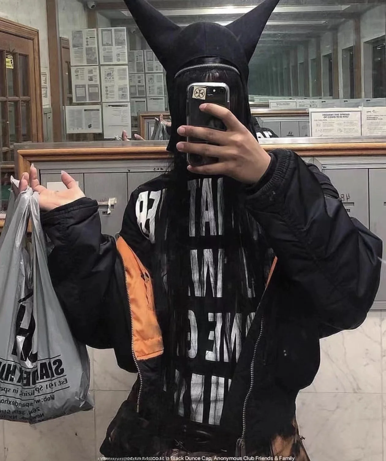 Футболка KKPlayboicarti Fun or Sve T-irt Opium Narcissist Slogan, 100% хлопок, молодежная мода, летняя коллекция, новая модель
Футболка KKPlayboicarti Fun or Sve T-irt Opium Narcissist Slogan, 100% хлопок, молодежная мода, летняя коллекция, новая модель