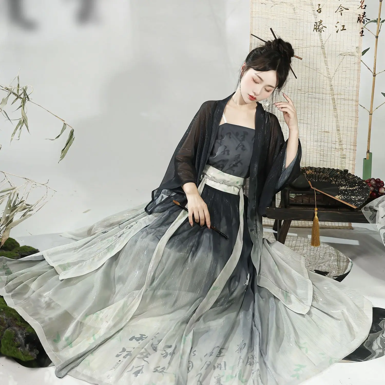 Women Chinese Traditional Cosplay Costume Ancient Song Dynasty Hanfu Dress Spring Summer 3pcs Green Sets Plus Size XL
Women Chinese Traditional Cosplay Costume Ancient Song Dynasty Hanfu Dress Spring Summer 3pcs Green Sets Plus Size XL