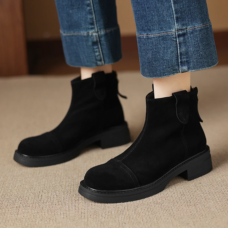 2026 new autumn winter women ankle boots natural leather plus size 22-26.5cm cow suede round toe thick heel back zip short boots
2026 new autumn winter women ankle boots natural leather plus size 22-26.5cm cow suede round toe thick heel back zip short boots