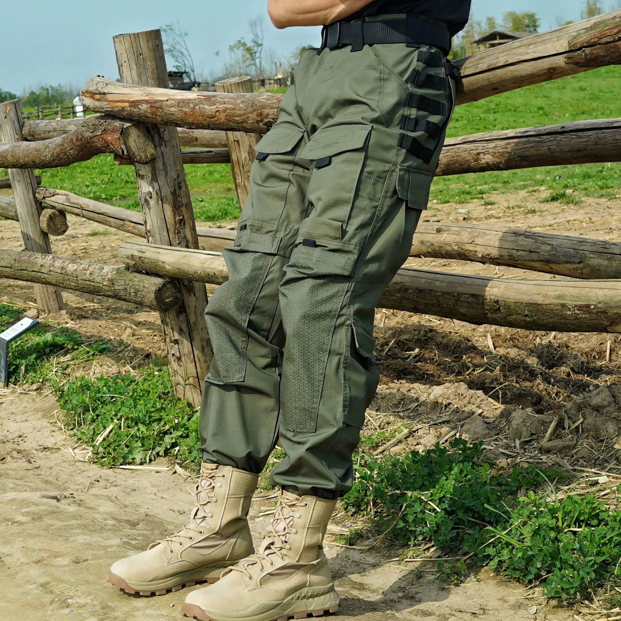 Military Green Tactical Pants Men's Explosive Street Ruffians Handsome Trousers Summer Casual Outdoor Hiking Riding Sports Daks
Military Green Tactical Pants Men's Explosive Street Ruffians Handsome Trousers Summer Casual Outdoor Hiking Riding Sports Daks