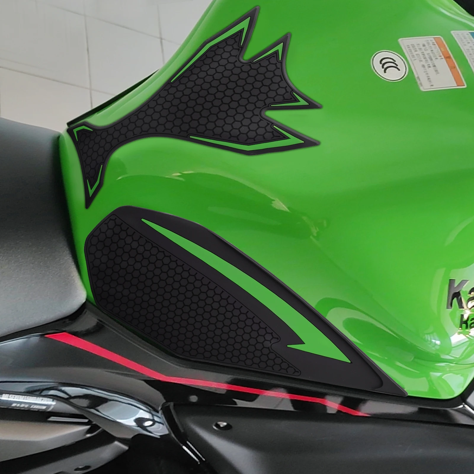 Kawasaki Ninja650 2017-2024 наколенники на топливный бак Z650 2019-2024 мотоциклетная накладка на топливный бак противоскользящие наклейки наколенники топливные
Kawasaki Ninja650 2017-2024 наколенники на топливный бак Z650 2019-2024 мотоциклетная накладка на топливный бак противоскользящие наклейки наколенники топливные