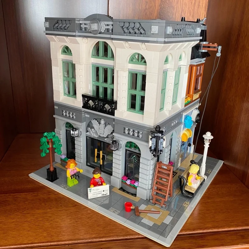 2026 New Children's Brick Assembly Blocks 10251 Modular Building Puzzle Toys Birthday Christmas Gift 2380pcs
2026 New Children's Brick Assembly Blocks 10251 Modular Building Puzzle Toys Birthday Christmas Gift 2380pcs
