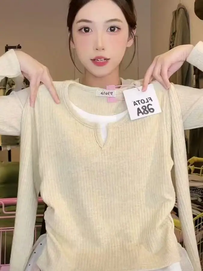 Женская трикотажная футболка большого размера с V-образным вырезом, длинным рукавом, в стиле пэчворк, с цветовыми блоками, премиум-класса, в американском стиле
Женская трикотажная футболка большого размера с V-образным вырезом, длинным рукавом, в стиле пэчворк, с цветовыми блоками, премиум-класса, в американском стиле