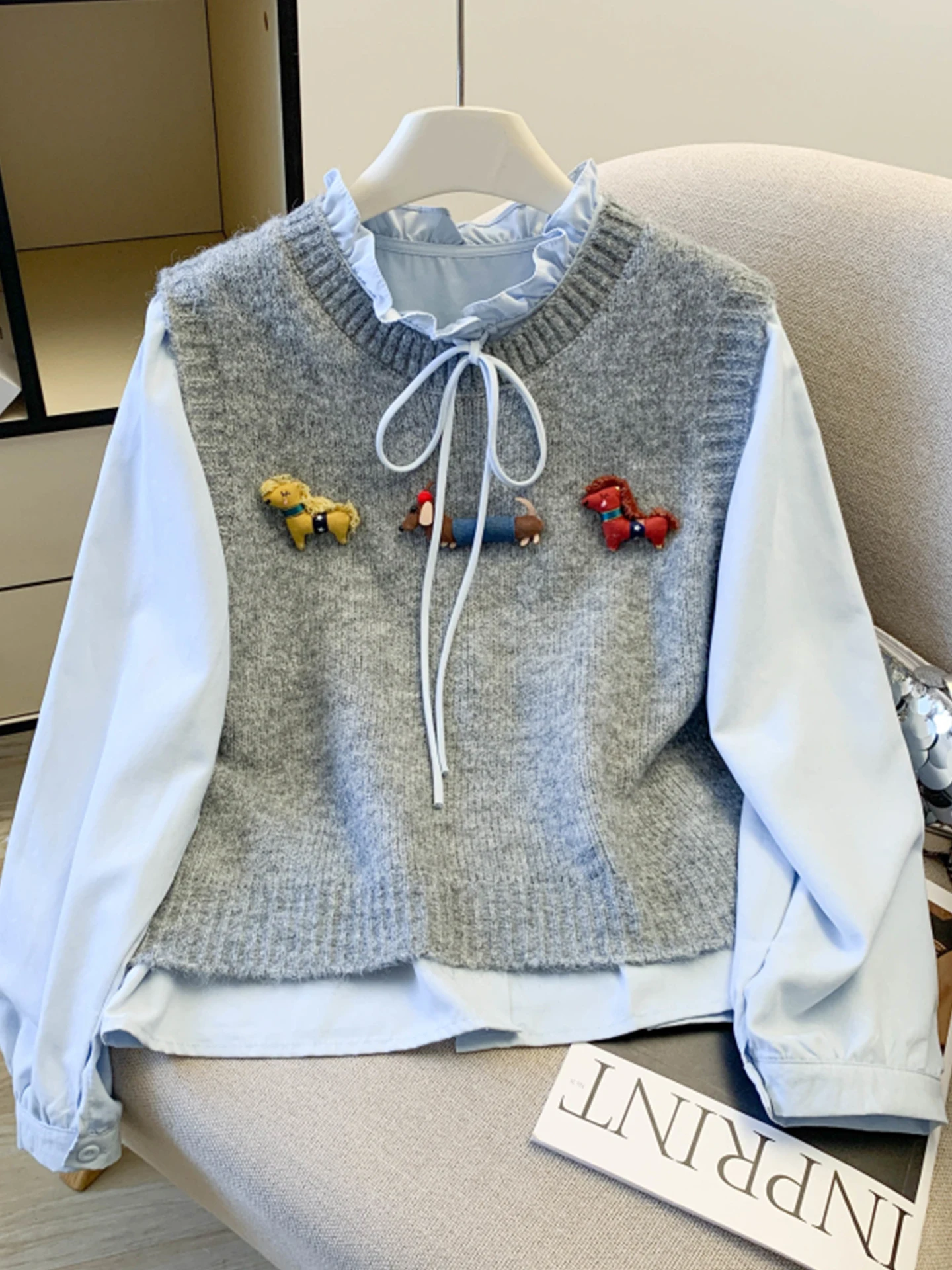Emily Clud Selected Recommendation ~ Little Vest Top Wooden Long Sve irt Two-Piece Set Spring Autumn
Emily Clud Selected Recommendation ~ Little Vest Top Wooden Long Sve irt Two-Piece Set Spring Autumn