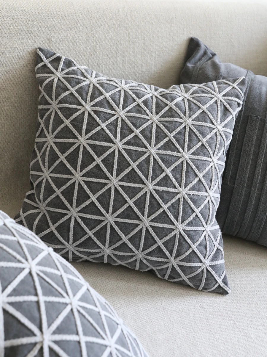Modern Simple Geometry Cotton Pillowcase Decorative Cushion Cover Square Pillow Home Textile Comforter Insert Not Included
Modern Simple Geometry Cotton Pillowcase Decorative Cushion Cover Square Pillow Home Textile Comforter Insert Not Included