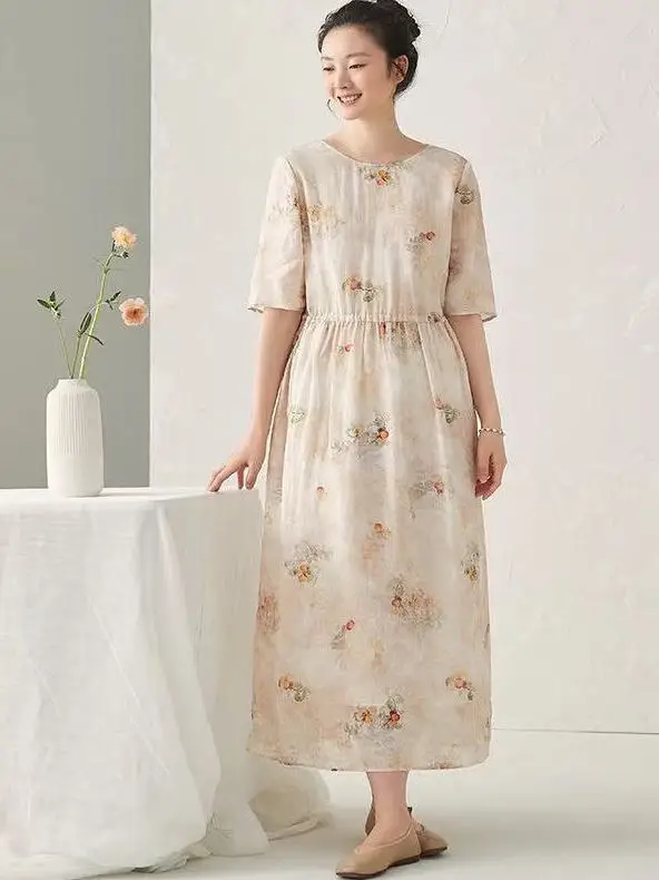 2025 New Style Red Tangerine Print Retro Chinese Linen Dress Women Summer New High Waist A-Line Long Dress Casual Commute Wind
2025 New Style Red Tangerine Print Retro Chinese Linen Dress Women Summer New High Waist A-Line Long Dress Casual Commute Wind