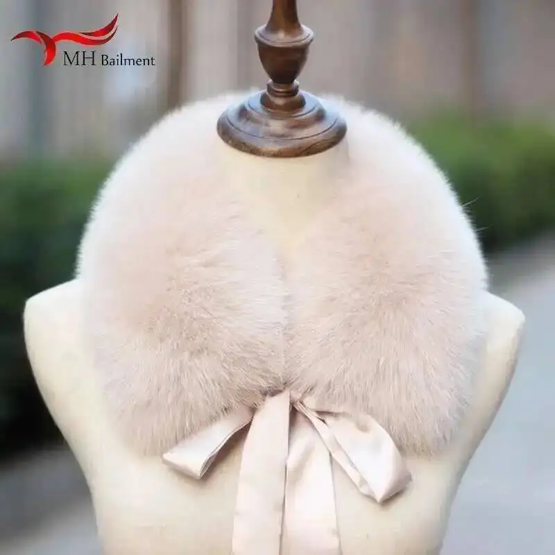Luxury Winter 100% Real Fox Fur Scarf Women Neck Keep Warm Natural Fox Fur Square Collar Coat Hooded Warm Scarves Ladies
Luxury Winter 100% Real Fox Fur Scarf Women Neck Keep Warm Natural Fox Fur Square Collar Coat Hooded Warm Scarves Ladies