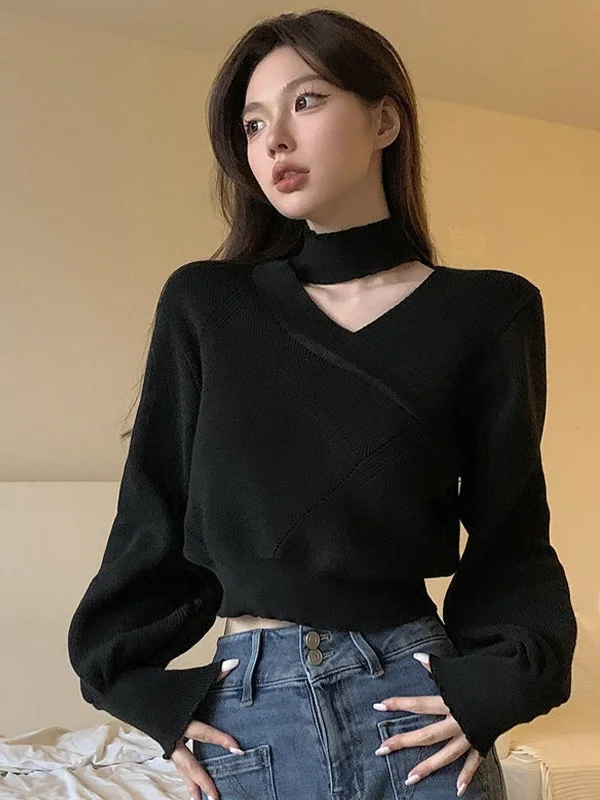 Fashionable Black V-Neck Hanging Neck Sweater Women's Base Shirt Long Sleeve Knitted Outerwear Versatile Spring Citywalk Top
Fashionable Black V-Neck Hanging Neck Sweater Women's Base Shirt Long Sleeve Knitted Outerwear Versatile Spring Citywalk Top