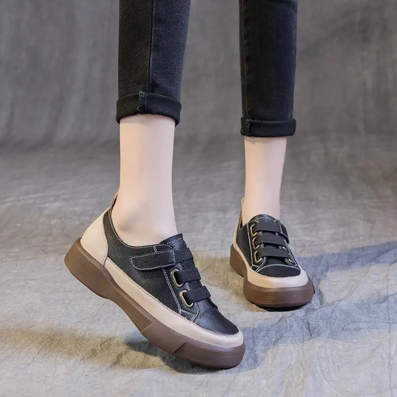2025 Fashion New Retro Casual Single Shoes Women Outdoor Comfortable Flat height Personality Shopping Non-Slip Shoes
2025 Fashion New Retro Casual Single Shoes Women Outdoor Comfortable Flat height Personality Shopping Non-Slip Shoes