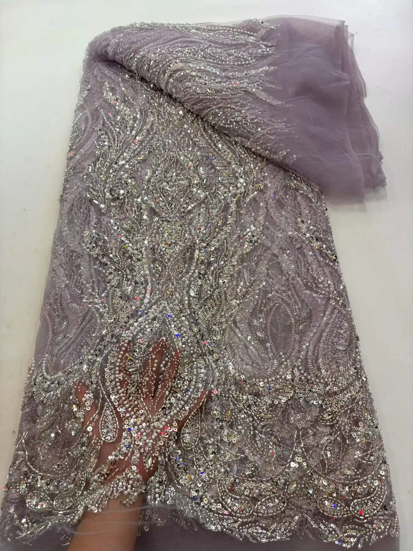 Luxury Beaded Sequins Lace Fabric Tulle Lace African Lace Fabric 5 Yards High Quality Sequence Mesh Lace Fabric For Sewing Dress
Luxury Beaded Sequins Lace Fabric Tulle Lace African Lace Fabric 5 Yards High Quality Sequence Mesh Lace Fabric For Sewing Dress