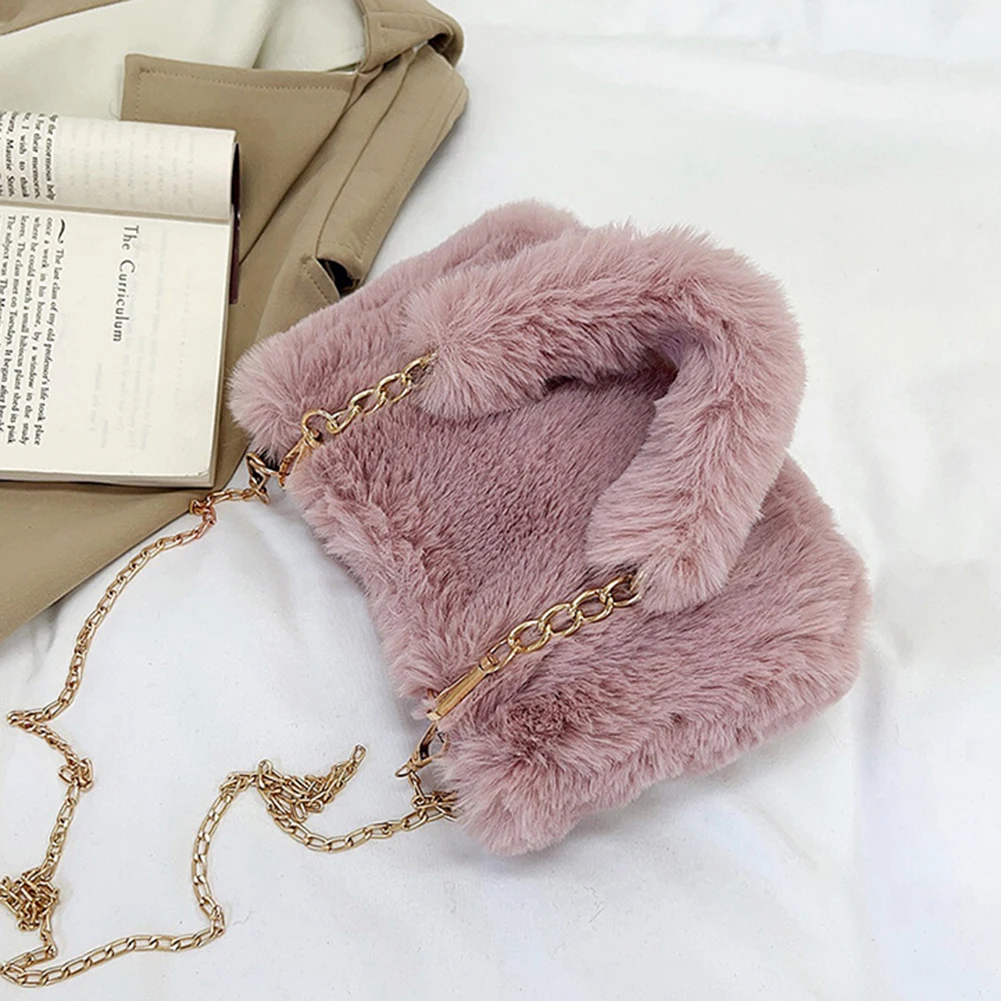 Women Plush Tote Handbag Casual Furry Satchel Bag Versatile Fluffy Shoulder Bag Soft Cute Fall Winter Female Purse
Women Plush Tote Handbag Casual Furry Satchel Bag Versatile Fluffy Shoulder Bag Soft Cute Fall Winter Female Purse