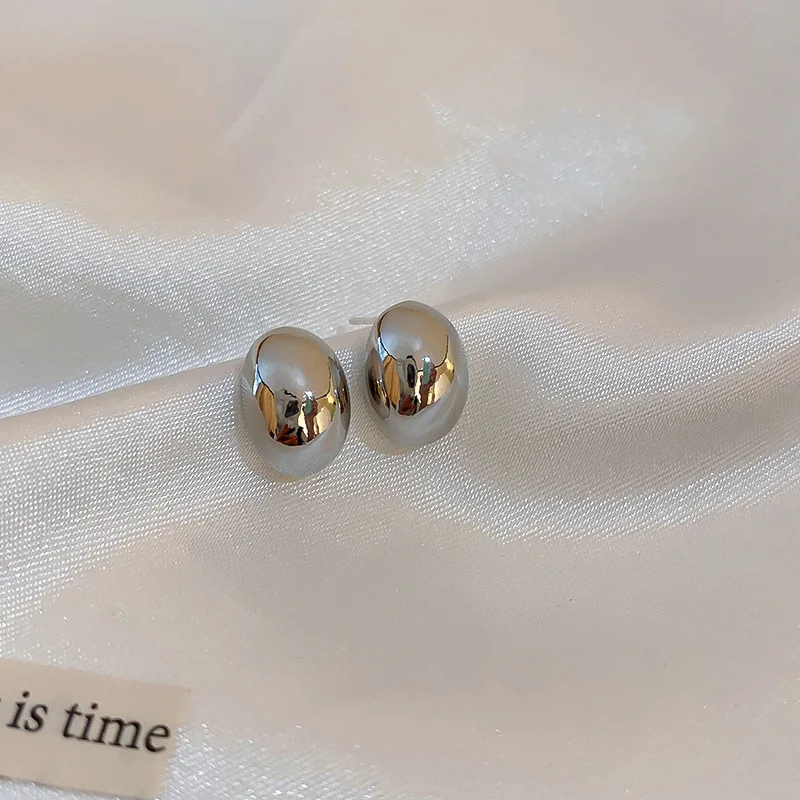 Retro Beans Shape Drop Earrings for Women Golden Silver Color Smooth Metal Small Dangle Earrings Simple Statement Jewelry Gift
Retro Beans Shape Drop Earrings for Women Golden Silver Color Smooth Metal Small Dangle Earrings Simple Statement Jewelry Gift