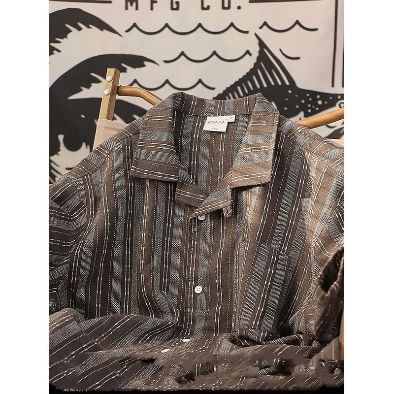 Loose Fit Cuban Collar ort Sve irt Men's Summer Breathable Lightweight Striped Beach Sun Protection Casual irt
Loose Fit Cuban Collar ort Sve irt Men's Summer Breathable Lightweight Striped Beach Sun Protection Casual irt
