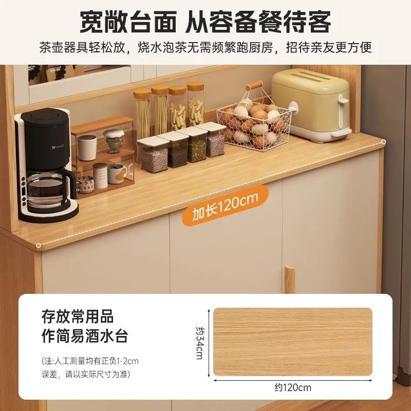 The sideboard is against the wall, and the integrated storage living room is modern and simple
The sideboard is against the wall, and the integrated storage living room is modern and simple