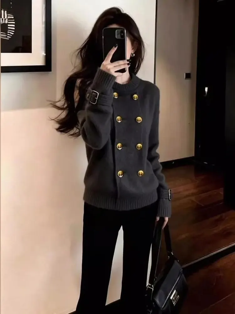 Ele ey Knitted ort Cardigan Korean Sle Inner Wear Top Superbly Beautiful Unique Faionable Winter Outfit for Women
Ele ey Knitted ort Cardigan Korean Sle Inner Wear Top Superbly Beautiful Unique Faionable Winter Outfit for Women