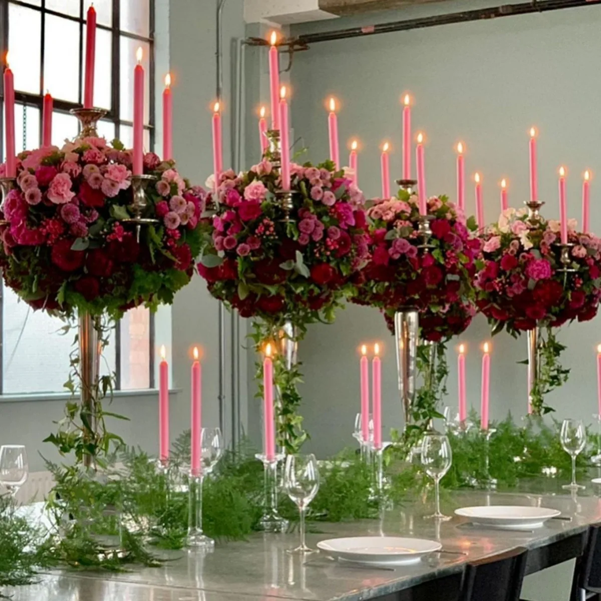 10pcs)72cm/90cm)Wholesale tall candlesticks gold metal candle holders for wedding flower stand centerpiece
10pcs)72cm/90cm)Wholesale tall candlesticks gold metal candle holders for wedding flower stand centerpiece