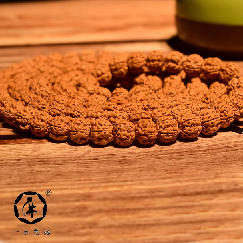 Boutique Huawang Small King Kong Bodhi Plum Double Dragon Hand String Generation Panlong Dragon Ridge Bracelet Sweater Chain
Boutique Huawang Small King Kong Bodhi Plum Double Dragon Hand String Generation Panlong Dragon Ridge Bracelet Sweater Chain