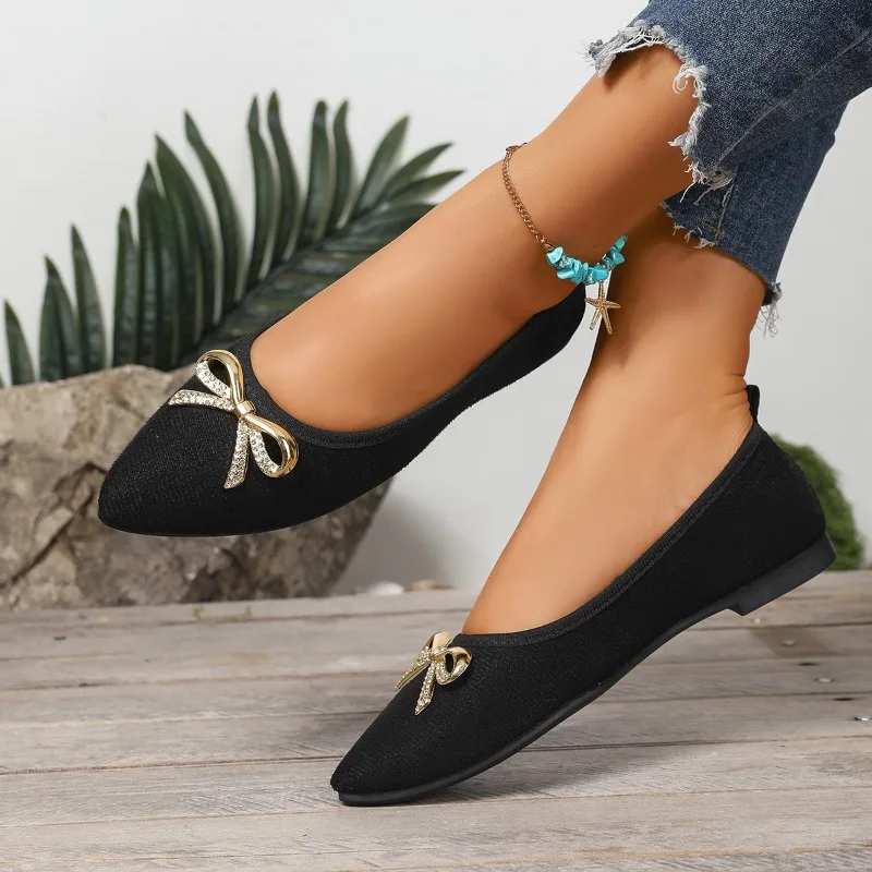 Women's Pointed Toe Shallow Suede Crystal Metal Bow Non-Slip Wear-Resistant Flats Fashion Soft Sole Single Shoes
Women's Pointed Toe Shallow Suede Crystal Metal Bow Non-Slip Wear-Resistant Flats Fashion Soft Sole Single Shoes