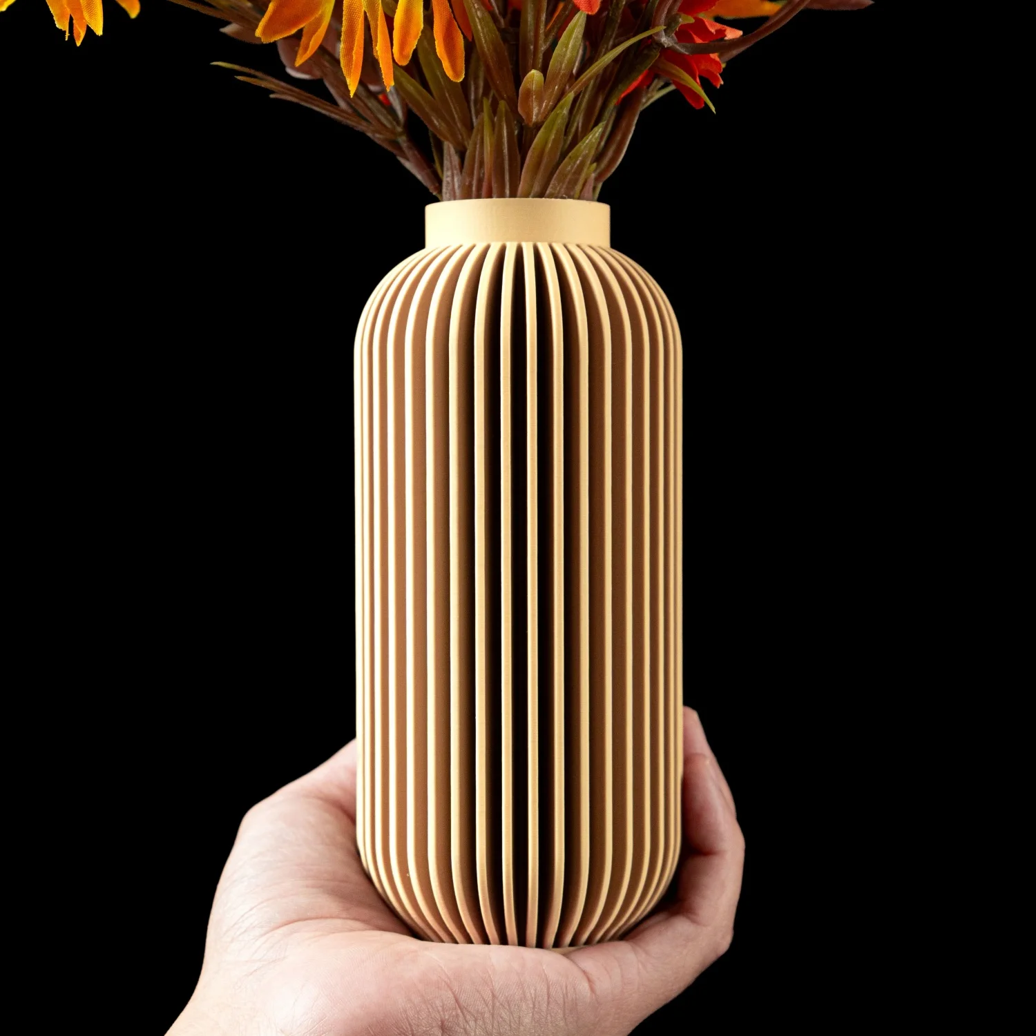 3D Printed Creative Vase Modern Desktop Decoration Textured Vase Living Room or Office Table Decorative Home Decoration
3D Printed Creative Vase Modern Desktop Decoration Textured Vase Living Room or Office Table Decorative Home Decoration