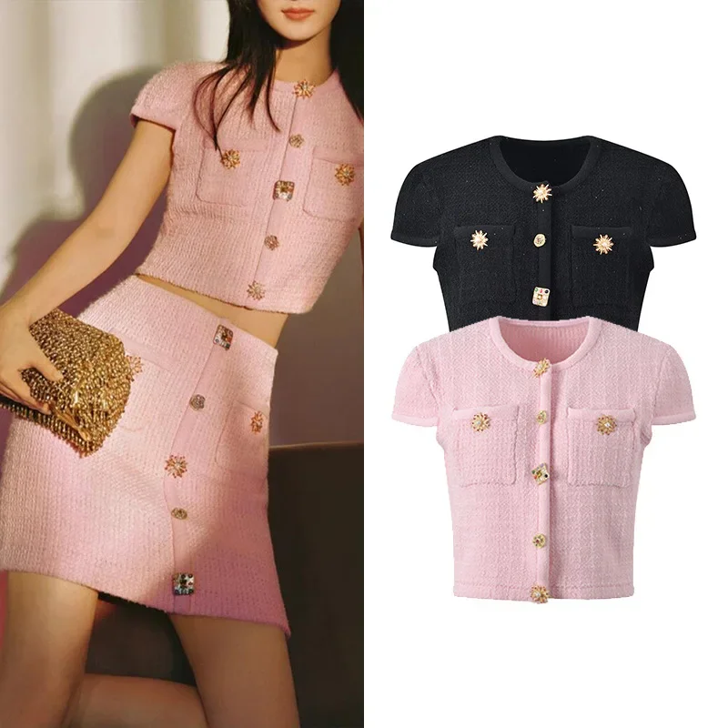 2024 spring summer women top luxury round neck crystal buttons slim-fitting short top
2024 spring summer women top luxury round neck crystal buttons slim-fitting short top