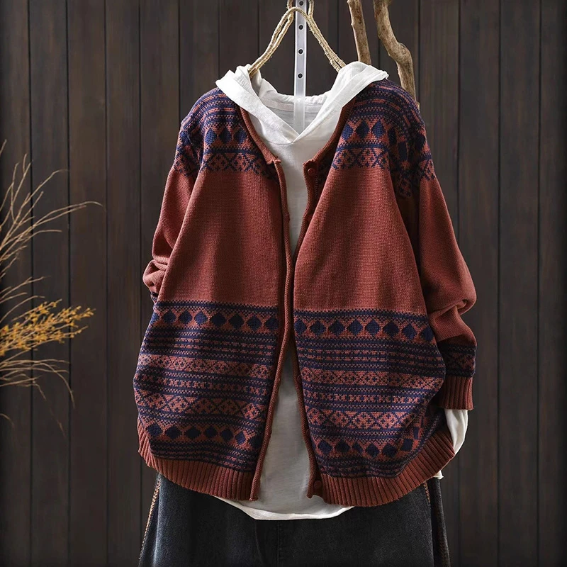 Women Long Sleeve Knitted Cardigan New Arrival 2025 Autumn Vintage Style O-neck Geometric Pattern Female Casual Sweaters T765
Women Long Sleeve Knitted Cardigan New Arrival 2025 Autumn Vintage Style O-neck Geometric Pattern Female Casual Sweaters T765