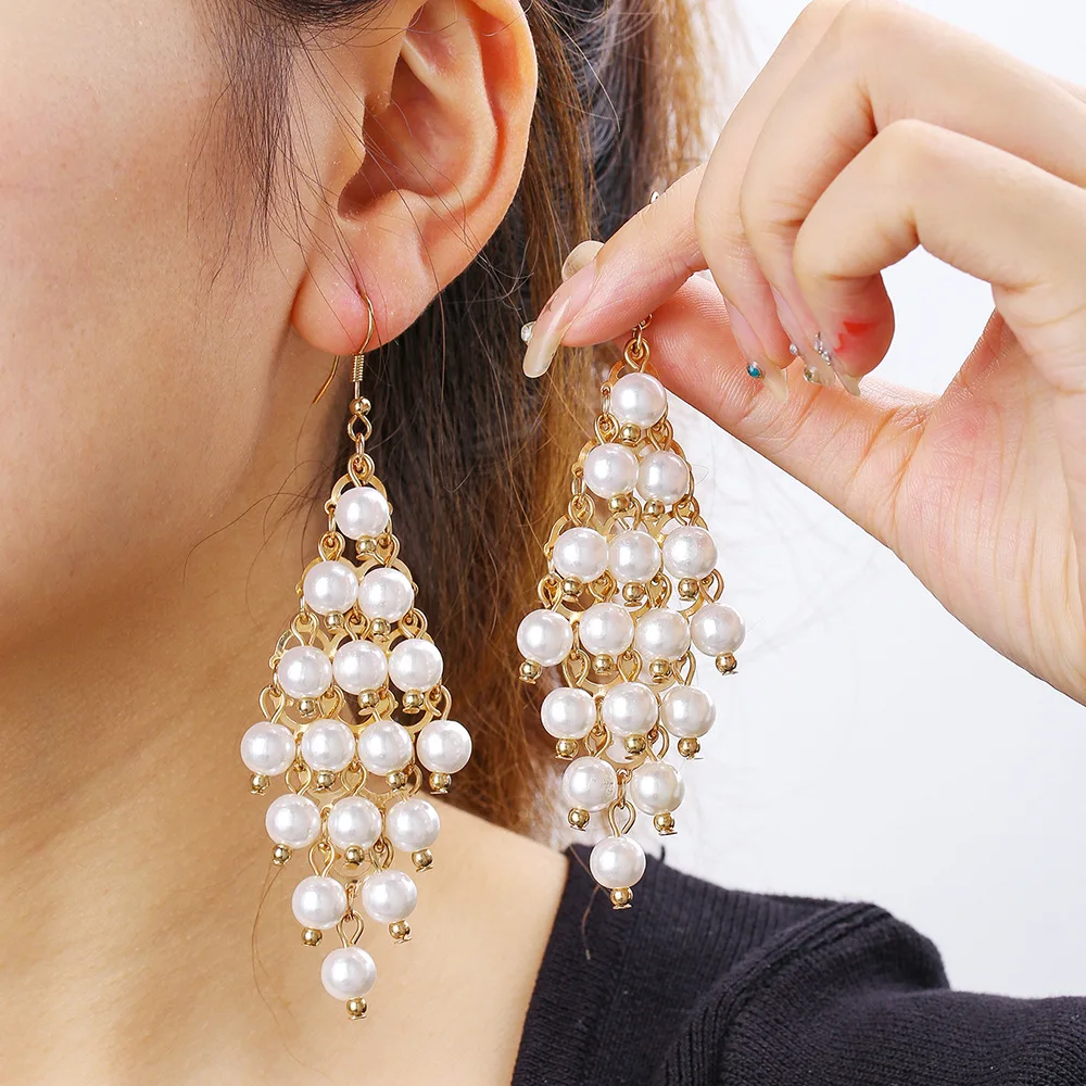 Korea New Fashion Imitation Pearl Long Tassel Earrings For Women Trendy Exaggerate Earring Party Wedding Jewelry Gift
Korea New Fashion Imitation Pearl Long Tassel Earrings For Women Trendy Exaggerate Earring Party Wedding Jewelry Gift