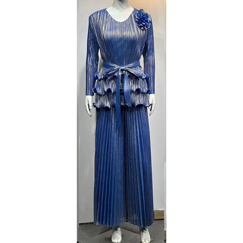 Pleats Pleated Temperament Solid Color Pants Set 2025 Spring New Fashion Thin Big Size Gold Silk Top+straight Pants 2-piece Set
Pleats Pleated Temperament Solid Color Pants Set 2025 Spring New Fashion Thin Big Size Gold Silk Top+straight Pants 2-piece Set