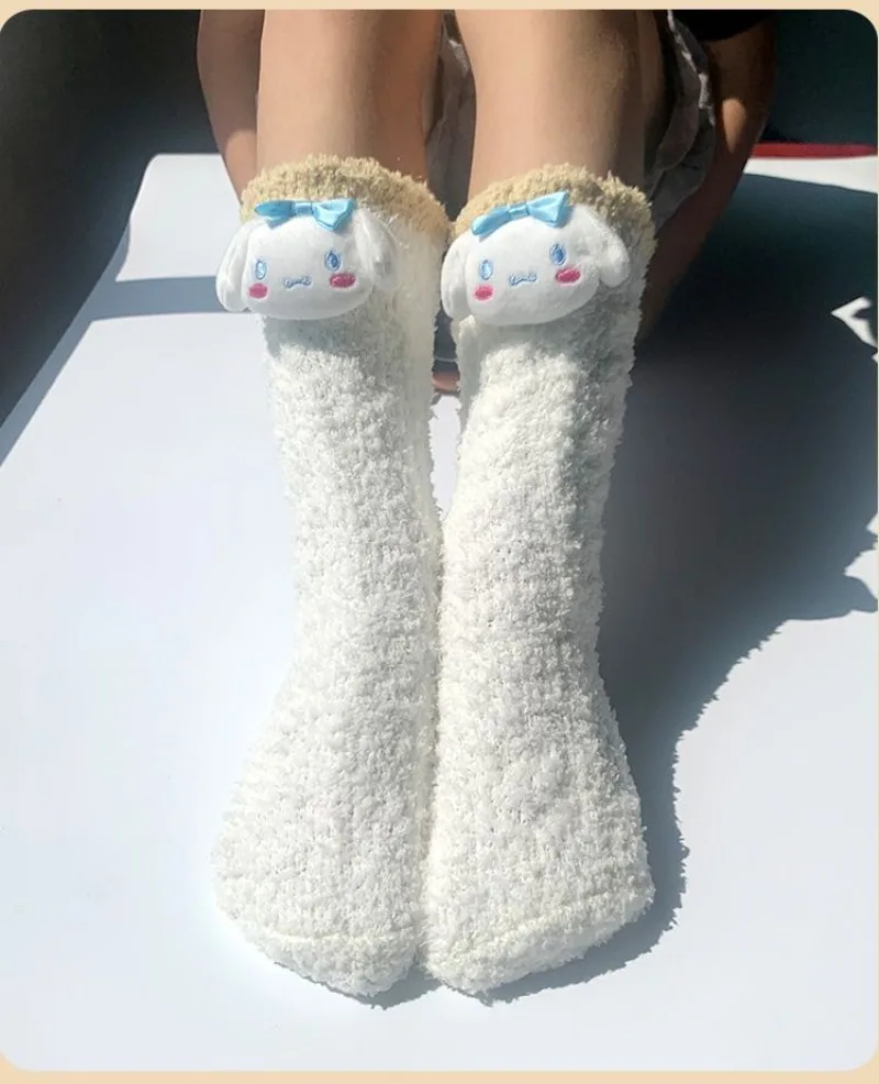 Sweet Cinnamoroll Anime Kawaii Sanrio Children Coral Fleece Socks Cute Thickened Warm Home Baby Stocking Gifts for Kids 
Sweet Cinnamoroll Anime Kawaii Sanrio Children Coral Fleece Socks Cute Thickened Warm Home Baby Stocking Gifts for Kids