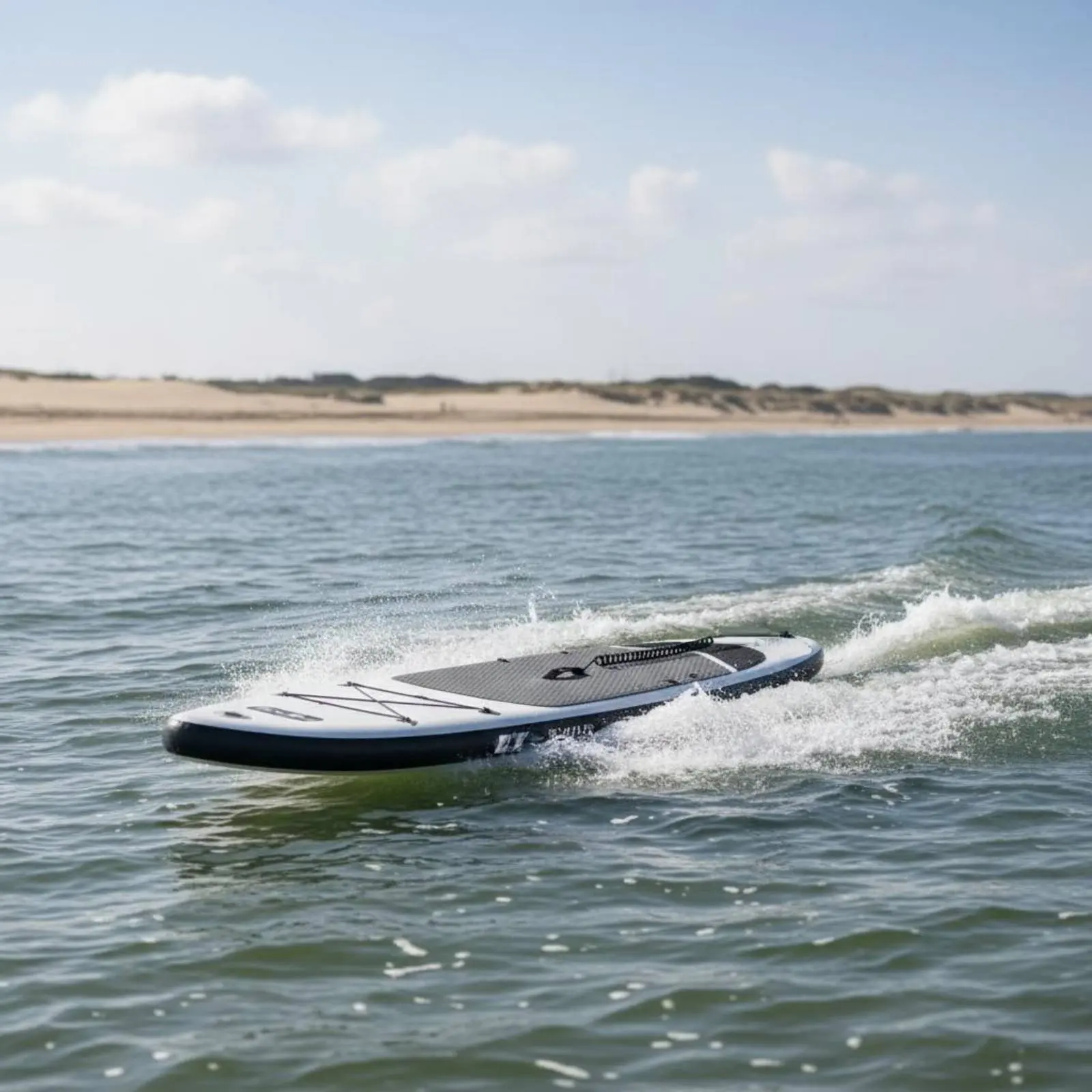 Inflatable Stand up Paddle Board Lightweight Inflatable Paddle Board SUP Surfboard Portable Water Sports Gear Race Design
Inflatable Stand up Paddle Board Lightweight Inflatable Paddle Board SUP Surfboard Portable Water Sports Gear Race Design