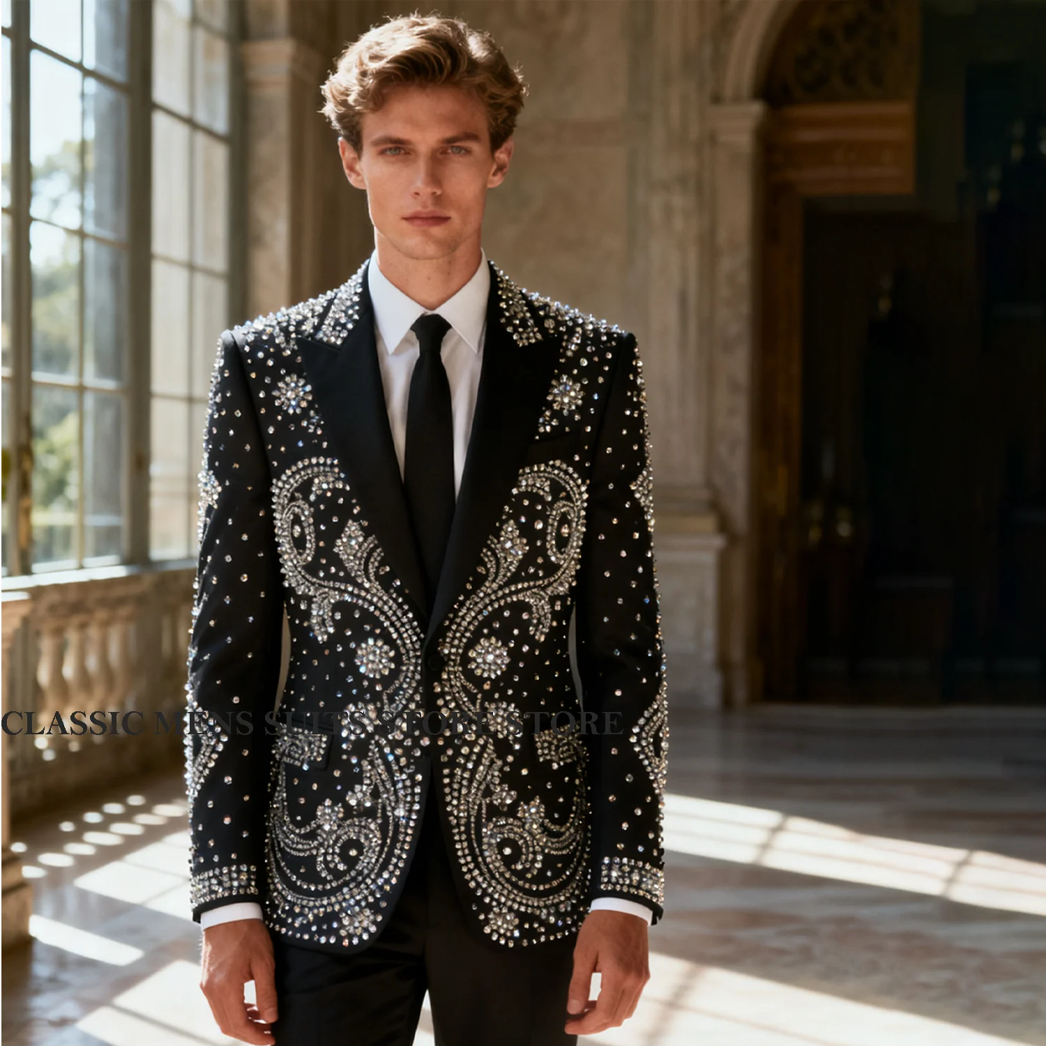 Luxury Rhinestones Men Suits High End Beaded Groom Customized Tuxedos 2 Pieces Sets Slim Fit Male Party Prom Blazer Ropa Hombre
Luxury Rhinestones Men Suits High End Beaded Groom Customized Tuxedos 2 Pieces Sets Slim Fit Male Party Prom Blazer Ropa Hombre