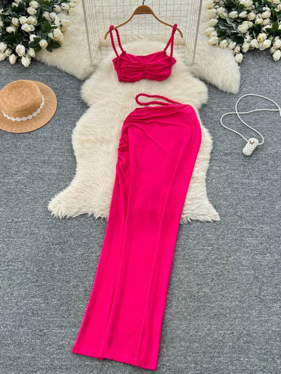 Foamlina Pure Desire Сексуальная горячая девушка с толстой веревкой Дизайн из двух предметов Женский летний комплект с лямкой на шее и облегающая плиссированная макси-юбка 
Foamlina Pure Desire Сексуальная горячая девушка с толстой веревкой Дизайн из двух предметов Женский летний комплект с лямкой на шее и облегающая плиссированная макси-юбка