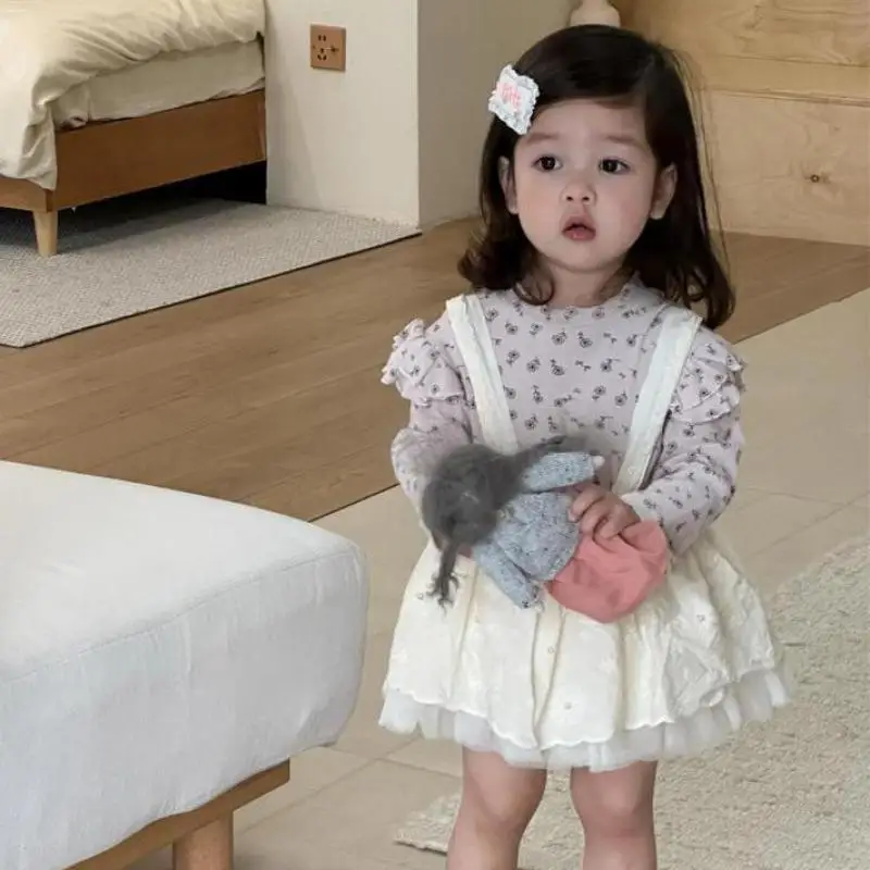 Новинка осени 202, рубашки с длинными рукавами и цветочным принтом для маленьких девочек, хлопковые футболки для малышей, милые топы принцессы для девочек
Новинка осени 202, рубашки с длинными рукавами и цветочным принтом для маленьких девочек, хлопковые футболки для малышей, милые топы принцессы для девочек