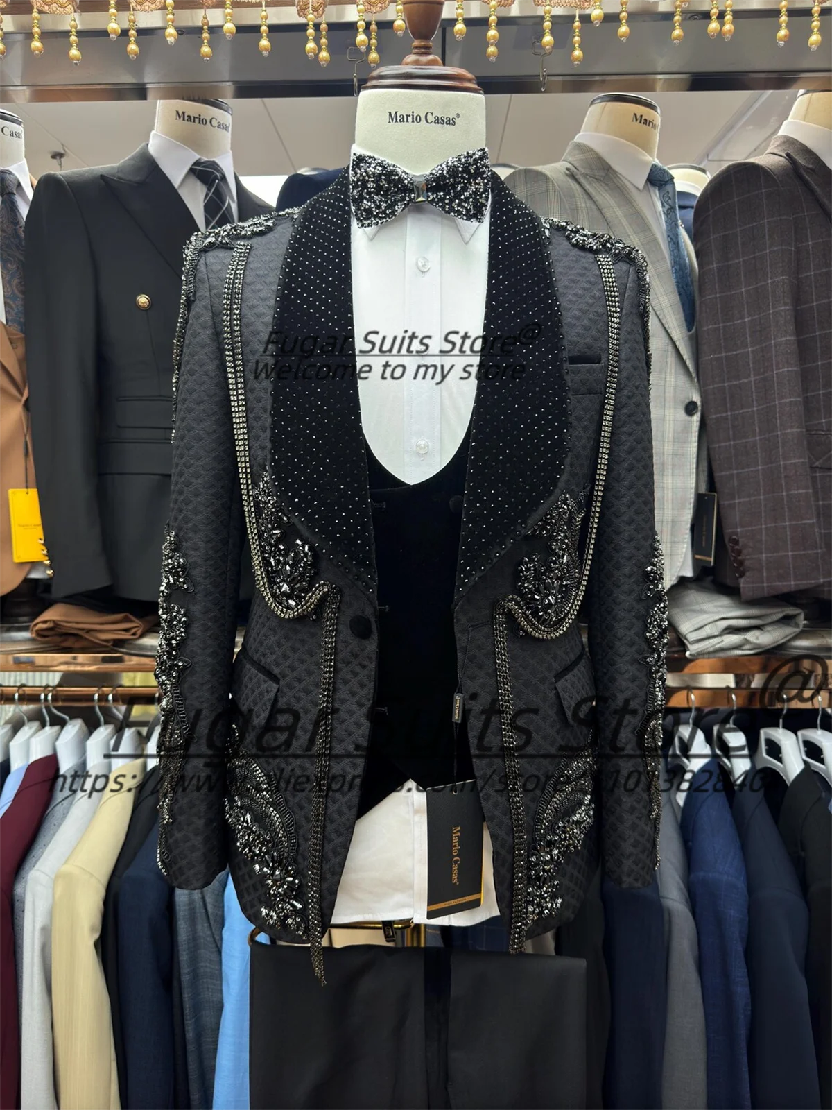 Luxuly Wedding Suits For Men Customized Slim Fit Shawl Lapel 3Pieces Sets Shiny Rhinestone Male Prom Blazers Elegant Ropa Hombre
Luxuly Wedding Suits For Men Customized Slim Fit Shawl Lapel 3Pieces Sets Shiny Rhinestone Male Prom Blazers Elegant Ropa Hombre