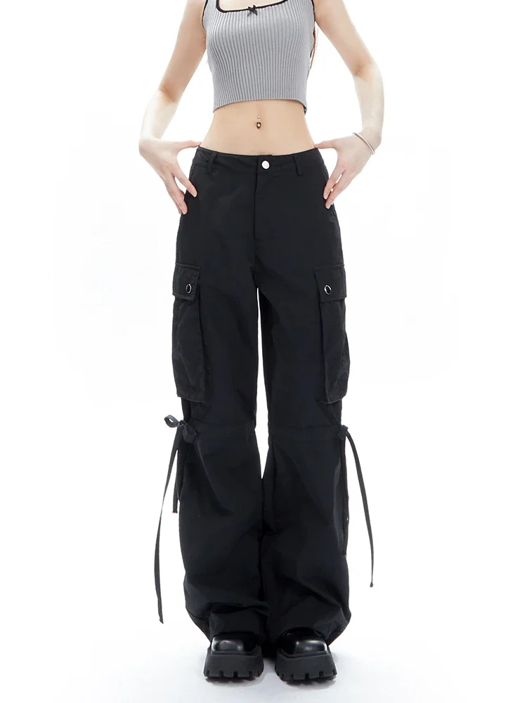 Vintage Baggy Cargo Pants Woman Y2K Streetwear Sweatpants Korean Fashion Oversized Drawstring Techwear Wide Leg Trousers
Vintage Baggy Cargo Pants Woman Y2K Streetwear Sweatpants Korean Fashion Oversized Drawstring Techwear Wide Leg Trousers