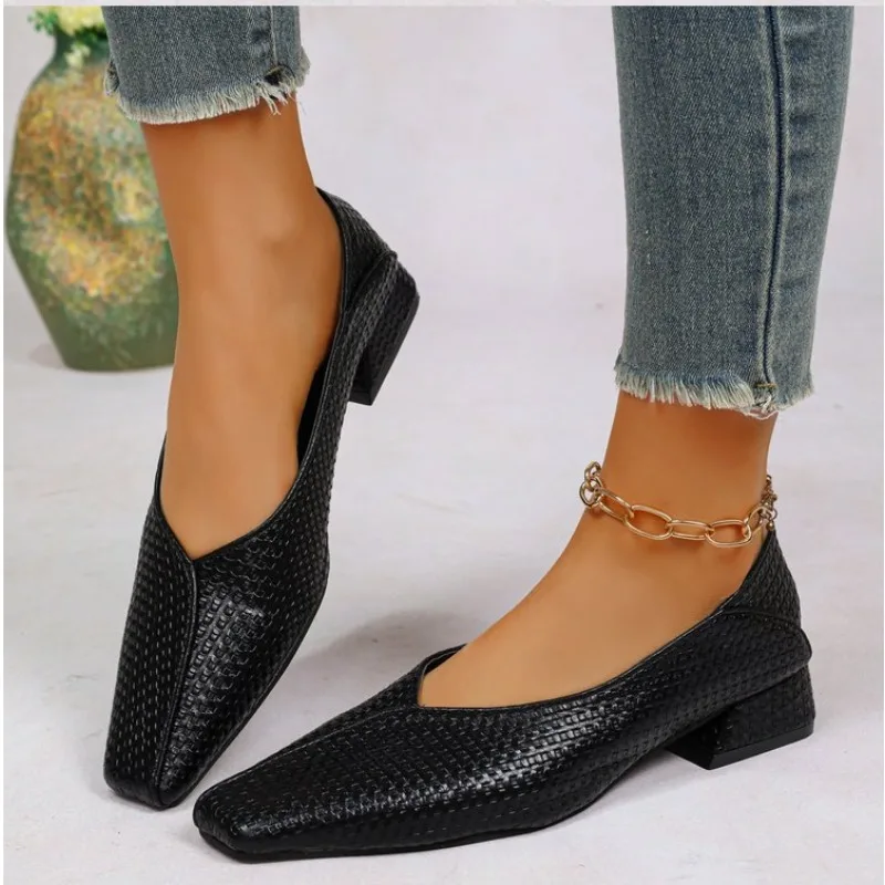 Women Low Heel Pumps French Style Gentleman's Shoes One Step Shallow Square Toe Shoes Versatile Comfortable Work Dress Shoes
Women Low Heel Pumps French Style Gentleman's Shoes One Step Shallow Square Toe Shoes Versatile Comfortable Work Dress Shoes