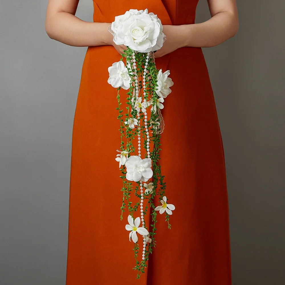 Simple White Artificial Flowers Silk Rose Bouquet Brides Handheld Wedding Party Marrige Accessories
Simple White Artificial Flowers Silk Rose Bouquet Brides Handheld Wedding Party Marrige Accessories