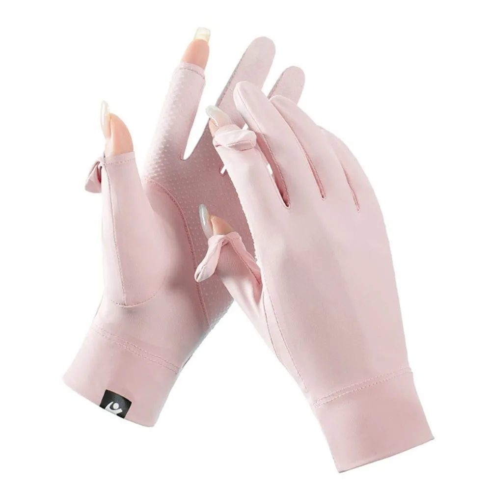 Sports Breathable Ice Cool Anti Slip Riding Gloves Anti Ultraviolet Touch Screen Gloves
Sports Breathable Ice Cool Anti Slip Riding Gloves Anti Ultraviolet Touch Screen Gloves
