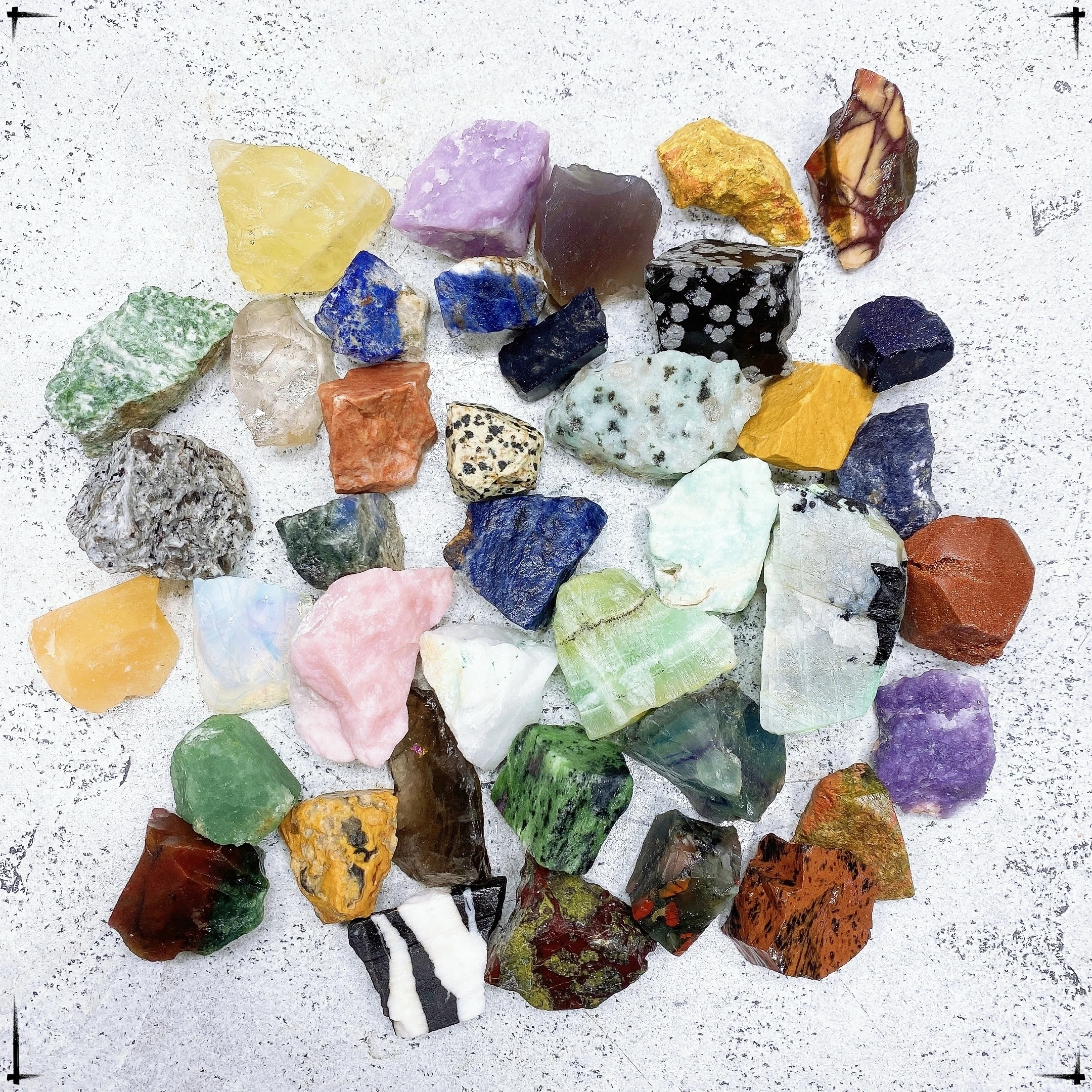 Mixed Natural Crystal Rough Stones Amethyst Raw Quartz Irregular Ore Mineral Specimen Energy Healing Aquarium Home Decor Gifts
Mixed Natural Crystal Rough Stones Amethyst Raw Quartz Irregular Ore Mineral Specimen Energy Healing Aquarium Home Decor Gifts