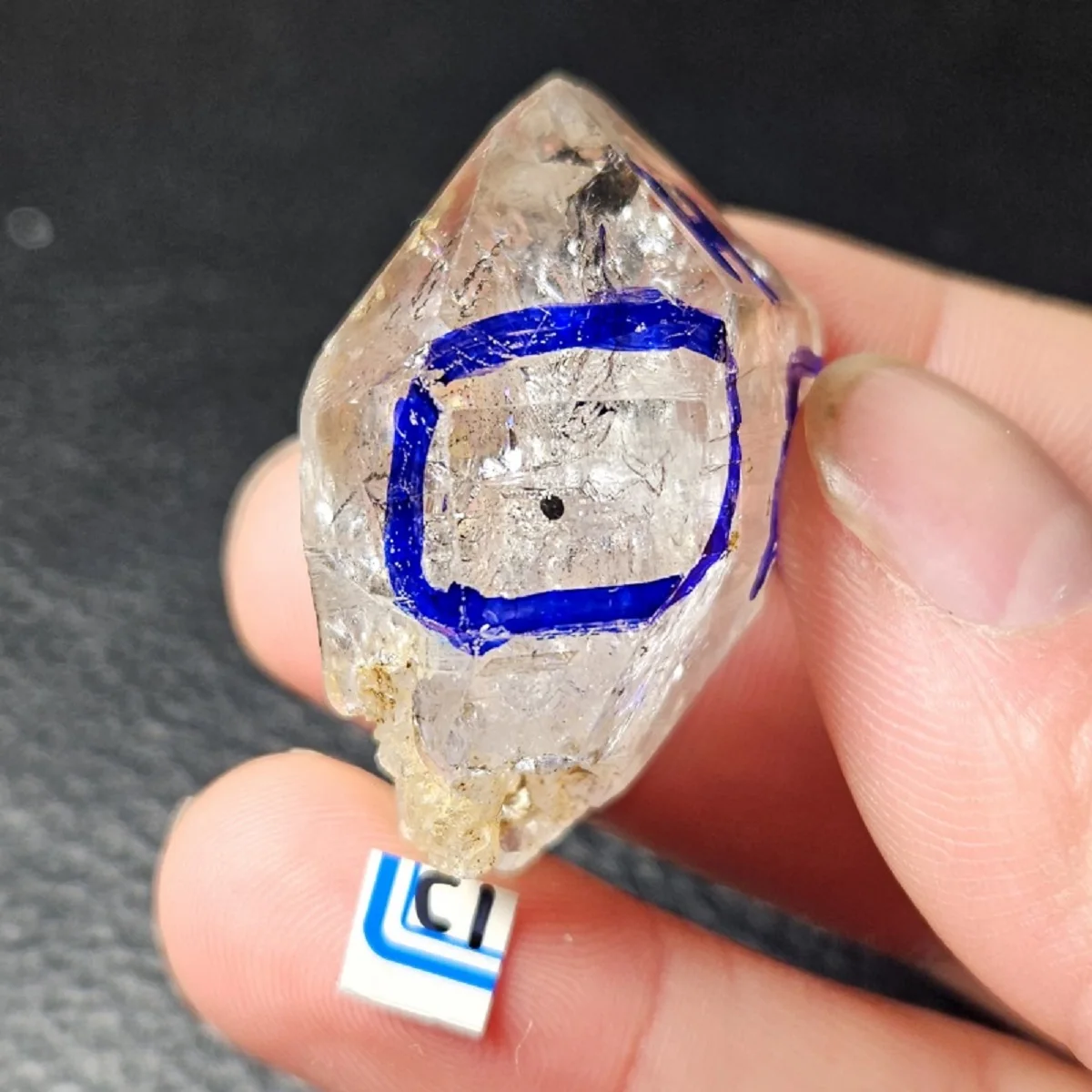 AAA + колдовство Herkimer Алмаз руды Чакры Энергетический камень Натуральные кристаллы Исцеление Декор комнаты
AAA + колдовство Herkimer Алмаз руды Чакры Энергетический камень Натуральные кристаллы Исцеление Декор комнаты