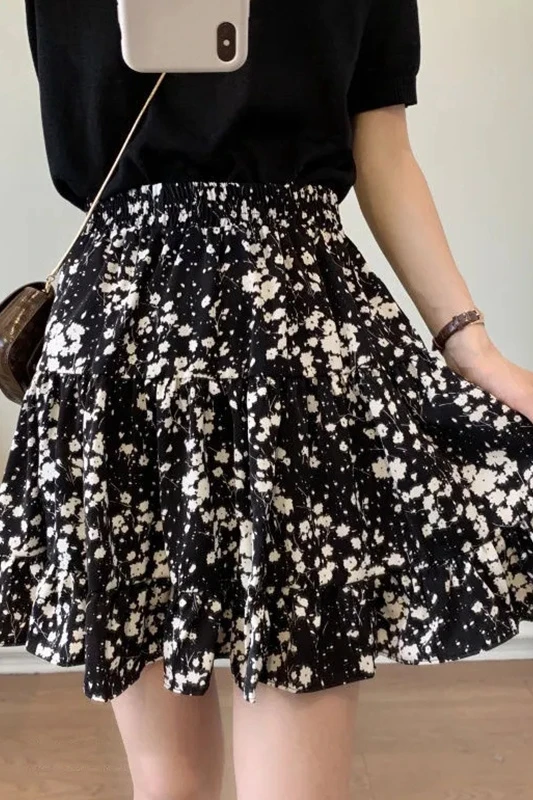 plus Size Women's High Waist Floral Print A-Line Skirt Summer Fashion Slimming Short Skirt Casual Style Casual Scene
plus Size Women's High Waist Floral Print A-Line Skirt Summer Fashion Slimming Short Skirt Casual Style Casual Scene