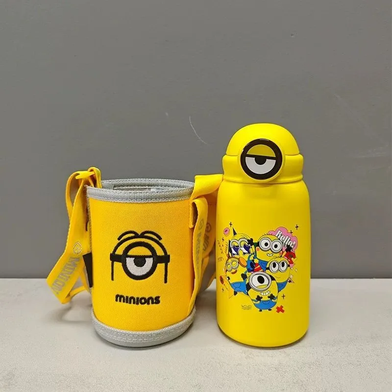 610ml Minionsed Large Capacity 316 Stainless Steel Insulated Water Bottle Portable Leak-Proof Student Campus Drinking Cup
610ml Minionsed Large Capacity 316 Stainless Steel Insulated Water Bottle Portable Leak-Proof Student Campus Drinking Cup