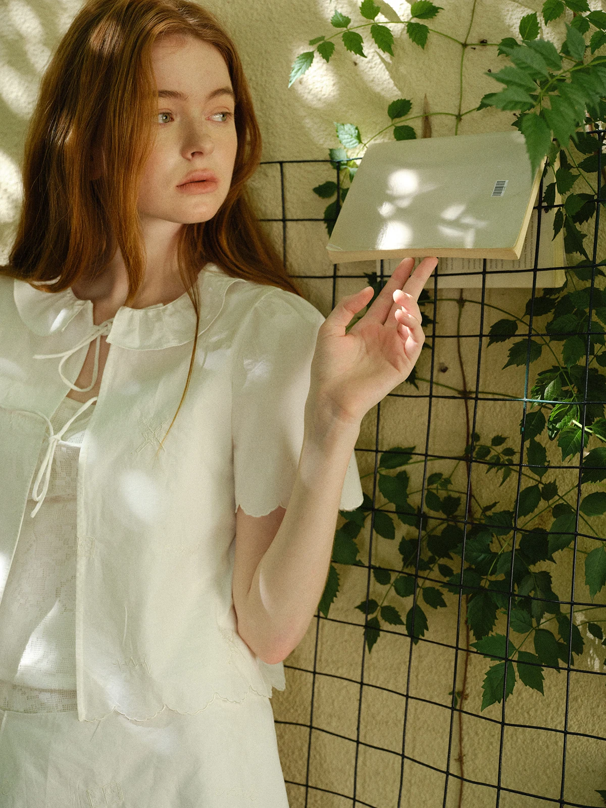 French Sle Embroidered Rose Thorn Book Tie Waist ort Sve Women's irt Summer White Lace Collar Loose Fit Cotton 00%
French Sle Embroidered Rose Thorn Book Tie Waist ort Sve Women's irt Summer White Lace Collar Loose Fit Cotton 00%