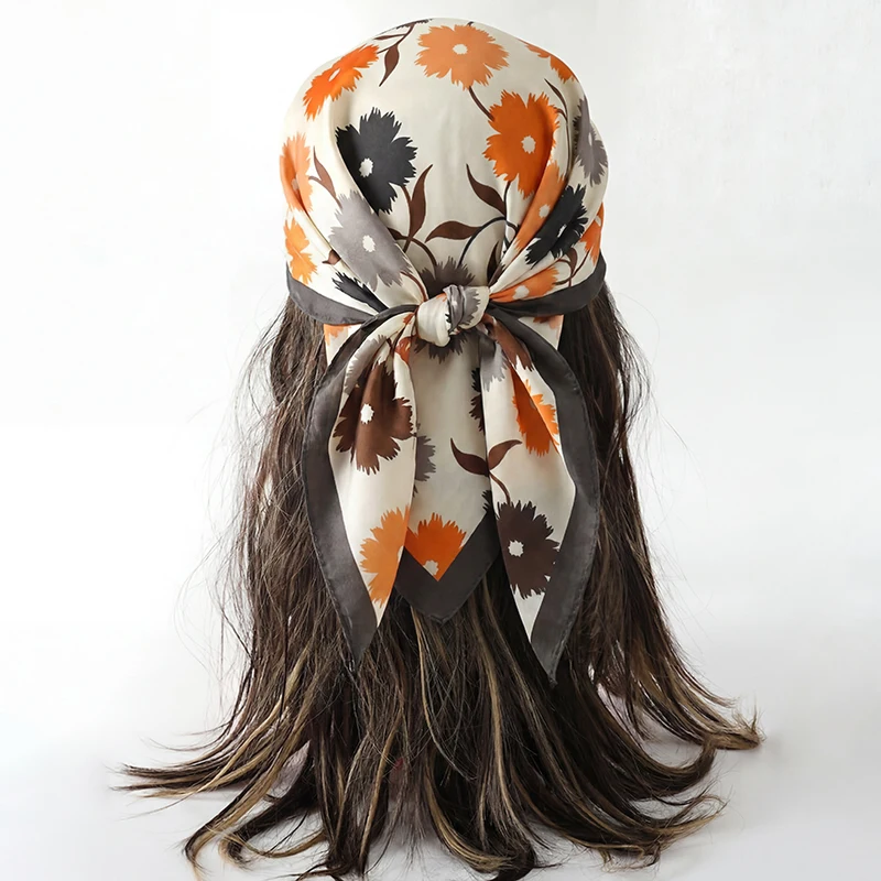 Vintage Daisy Floral Print Square Scarf Lightweight Bandana Satin Silk Hijab for Women Beach Vacation Hairband Bag Accessory
Vintage Daisy Floral Print Square Scarf Lightweight Bandana Satin Silk Hijab for Women Beach Vacation Hairband Bag Accessory